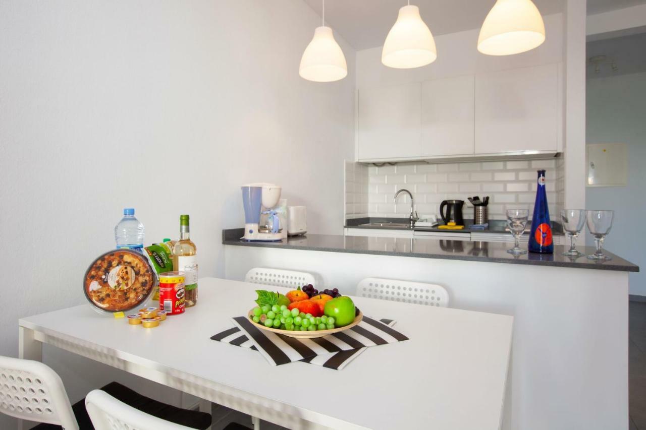 Luxury Beach Front Apartmentos Tahiche Коста-Тегісе Екстер'єр фото